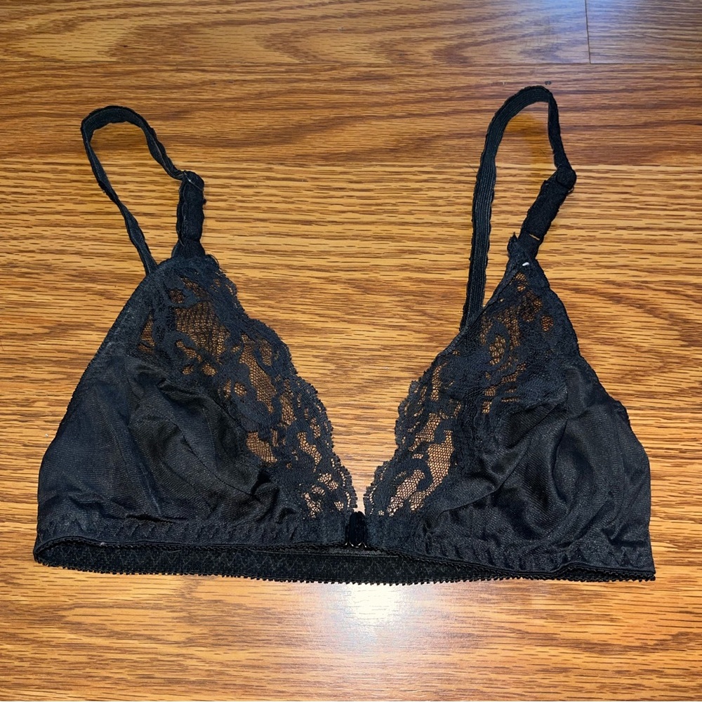 Vintage Maidenform clip bra